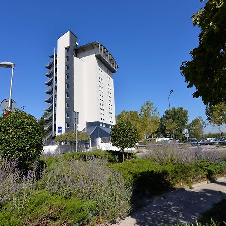 Kyriad Hotel Lyon Givors Exterior photo