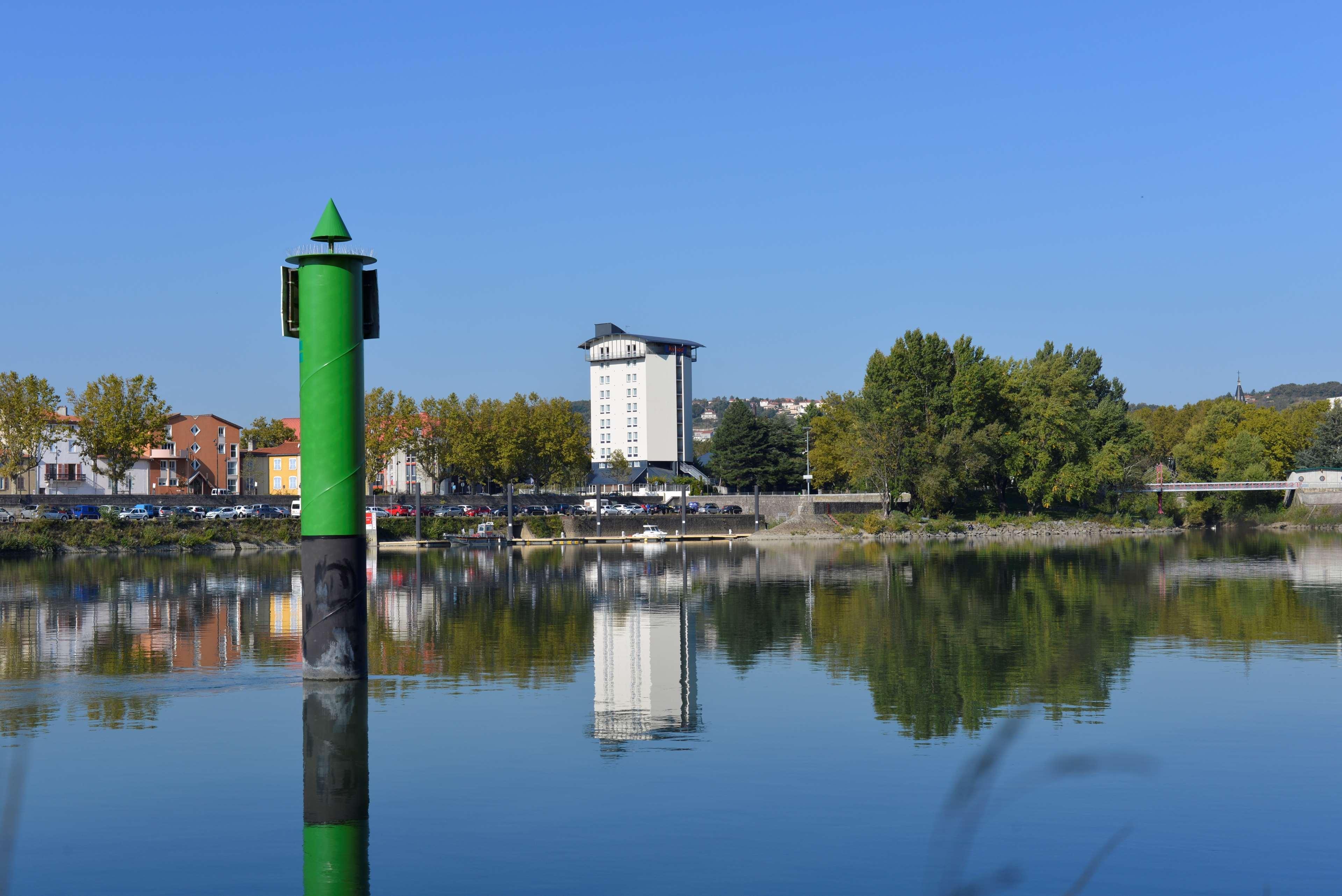 Kyriad Hotel Lyon Givors Exterior photo
